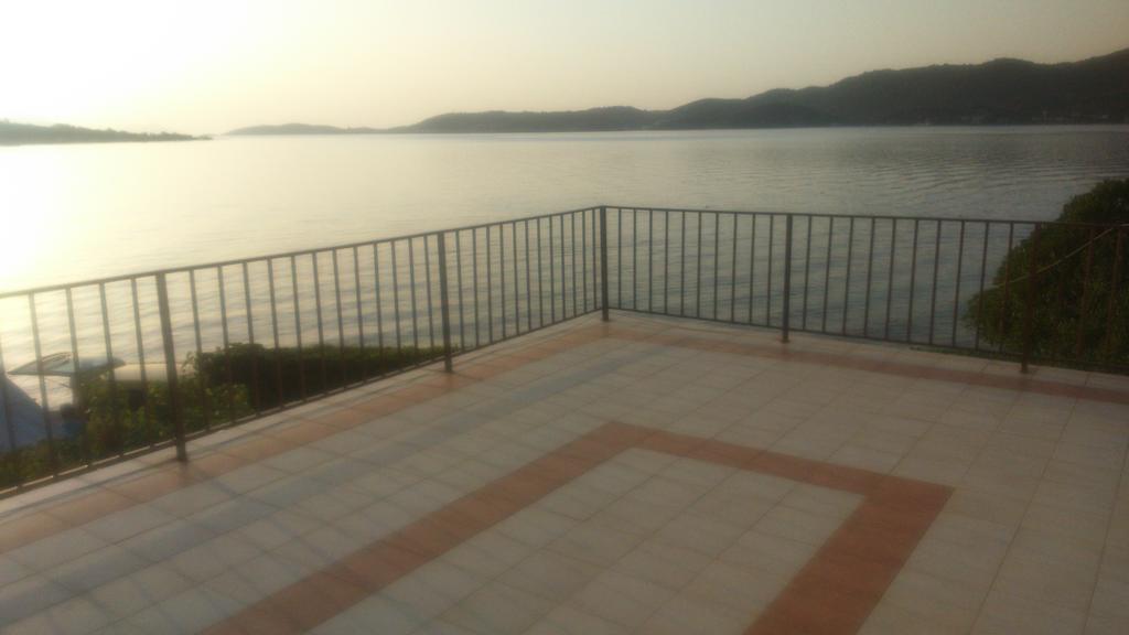 Holiday Home Smokvica Viganj Luaran gambar